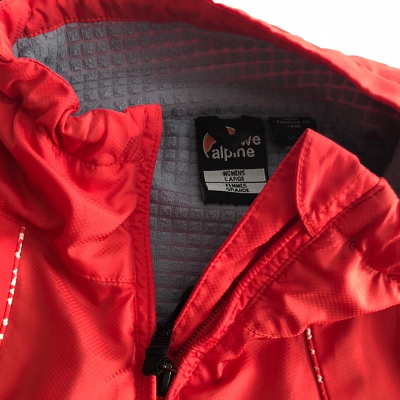LowAlpine Lite Jacket - Picture 3 of 8